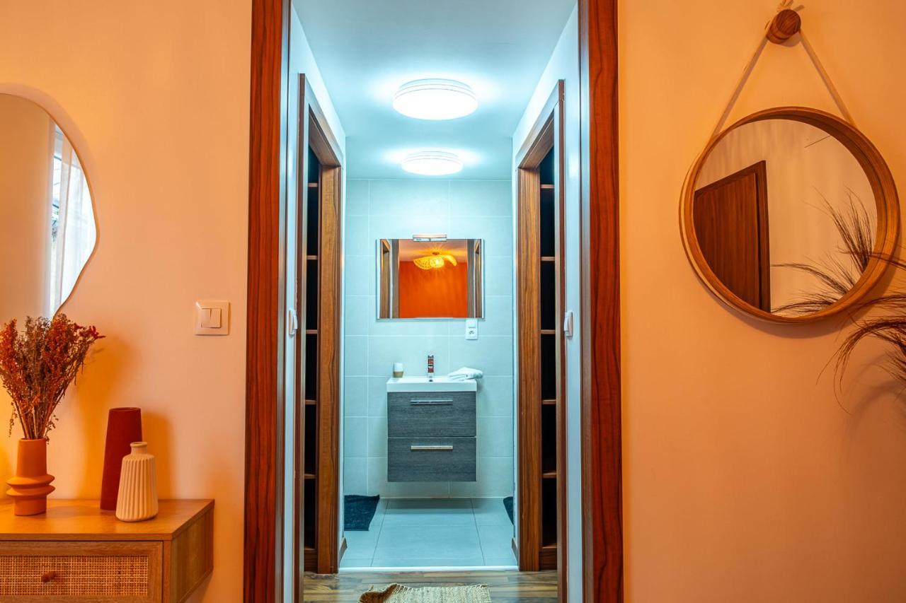 Appartement Standing Piscine Interieur Privatisee . Мюциг Екстер'єр фото